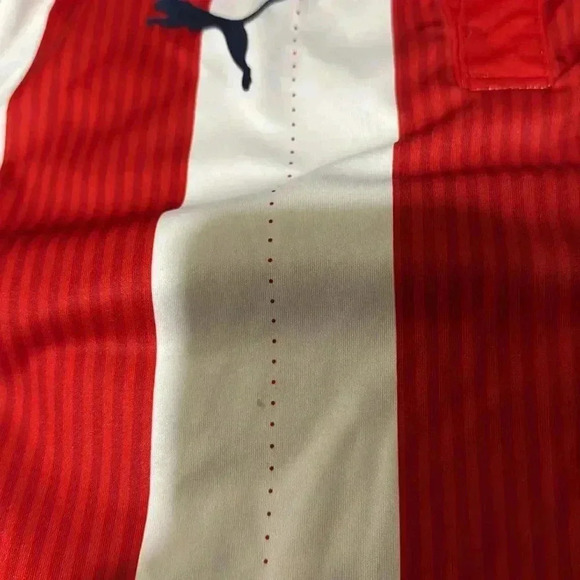 Chivas Guadalajara Jersey by PUMA - Picture 13 of 13